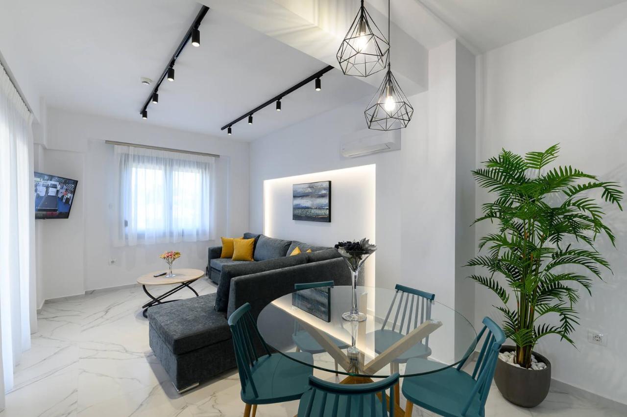 Momento Luxury Apartments Walking Distance From The Beach Nikiana Esterno foto