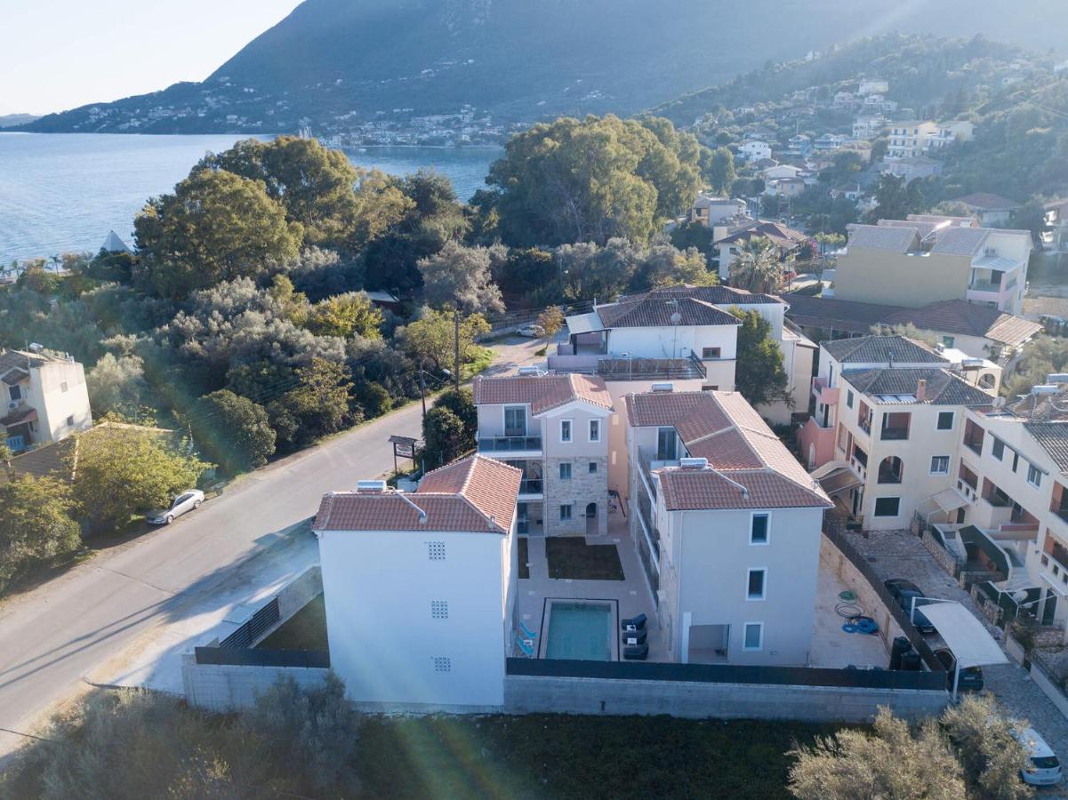 Momento Luxury Apartments Walking Distance From The Beach Nikiana Esterno foto
