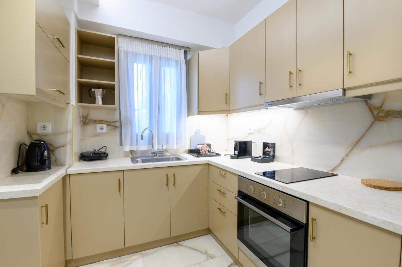 Momento Luxury Apartments Walking Distance From The Beach Nikiana Esterno foto