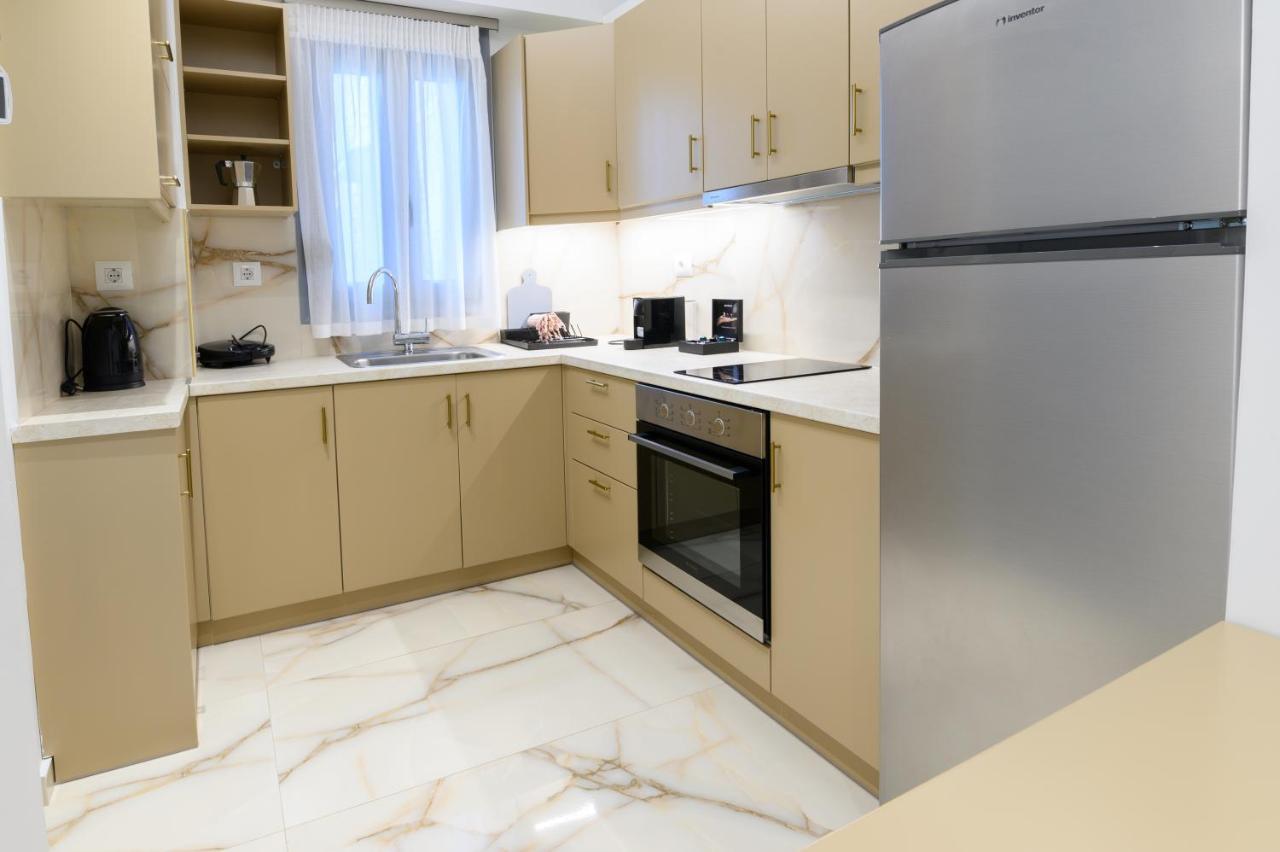 Momento Luxury Apartments Walking Distance From The Beach Nikiana Esterno foto