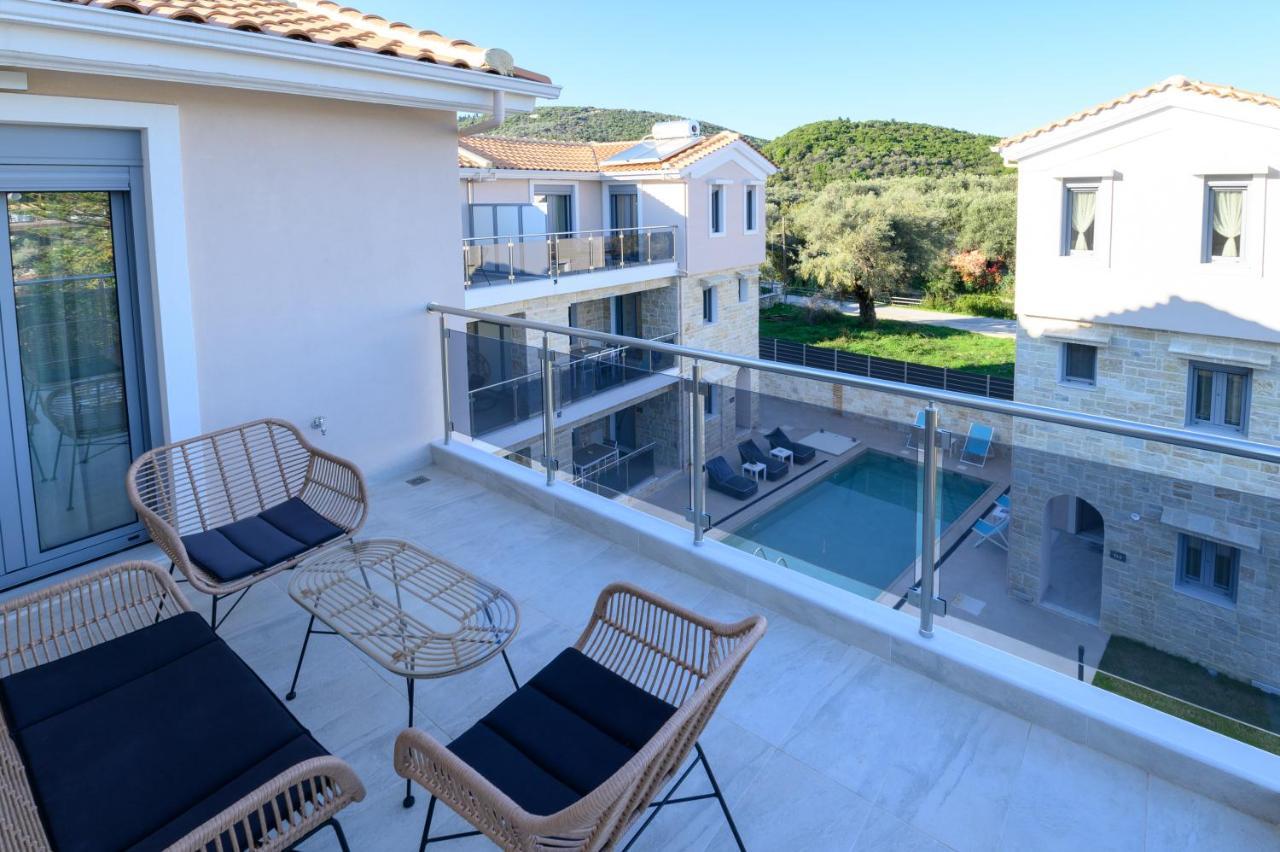Momento Luxury Apartments Walking Distance From The Beach Nikiana Esterno foto