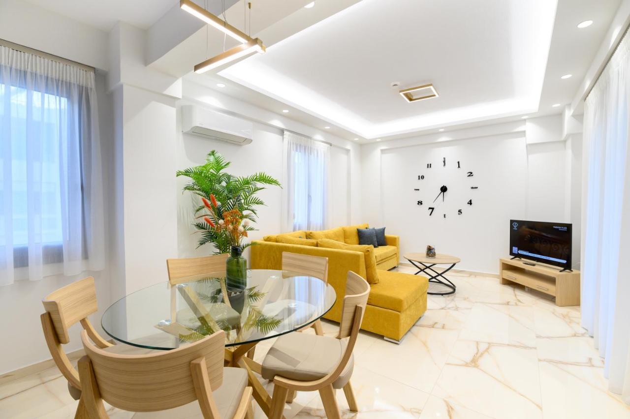 Momento Luxury Apartments Walking Distance From The Beach Nikiana Esterno foto